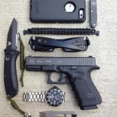 Accessoires indispensables pour compléter votre équipement airsoft avec efficacité.
